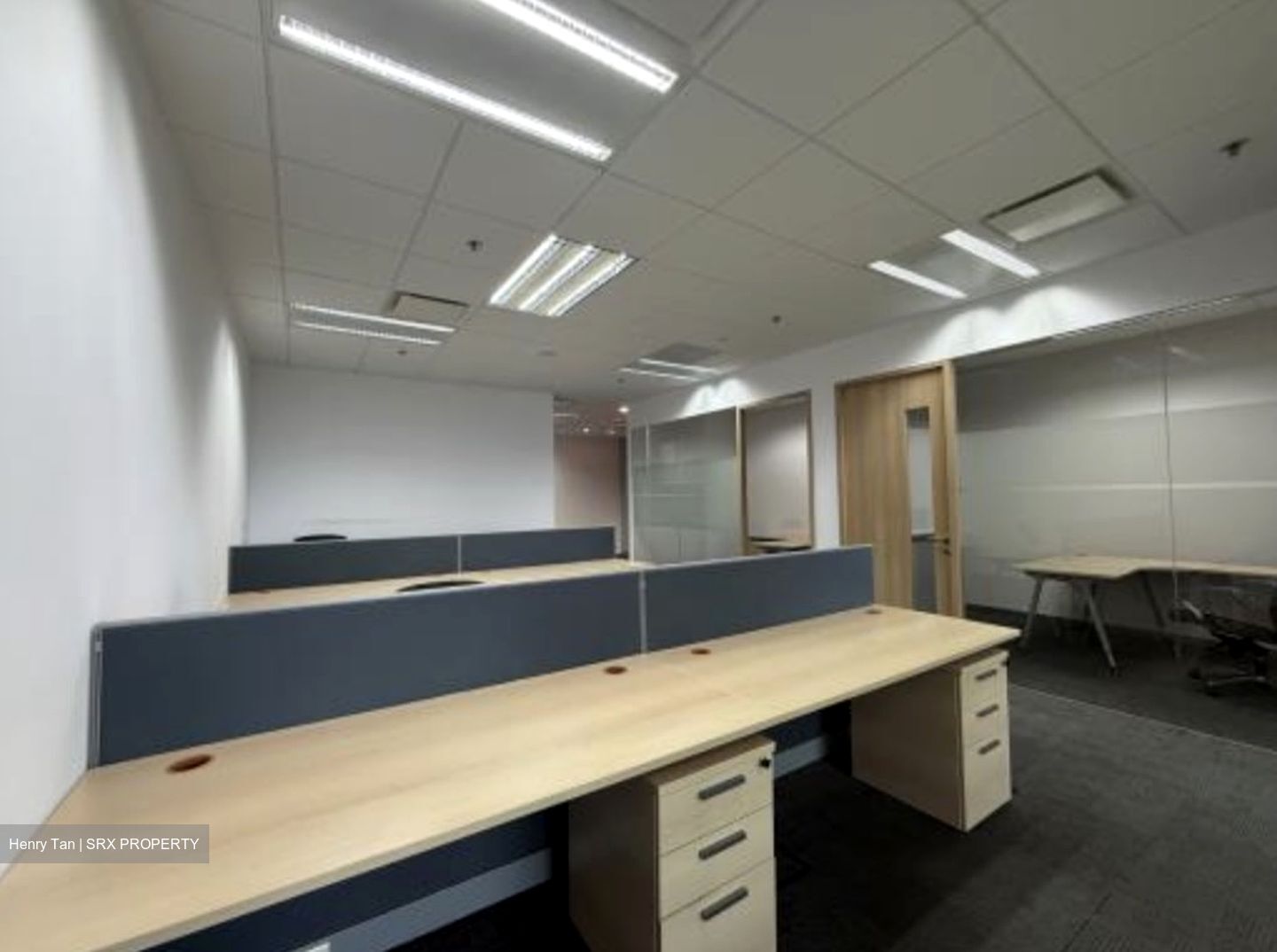 One Raffles Place (D1), Office #543935381